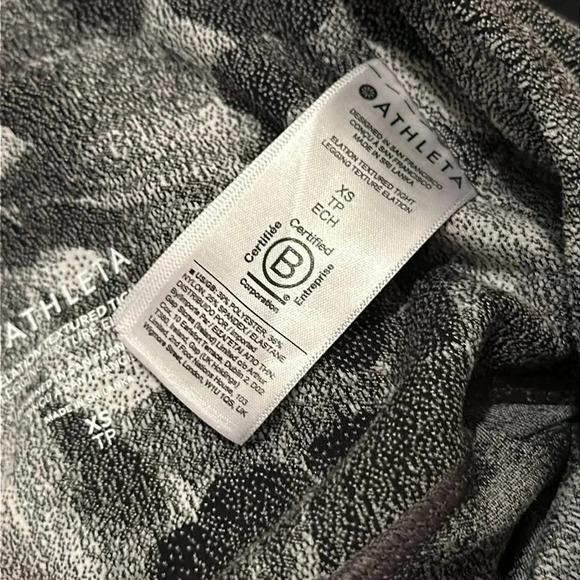 Athleta Elation Textured Tight Legging Chakra Floral Black Sea Salt Size XS - Picture 5 of 5